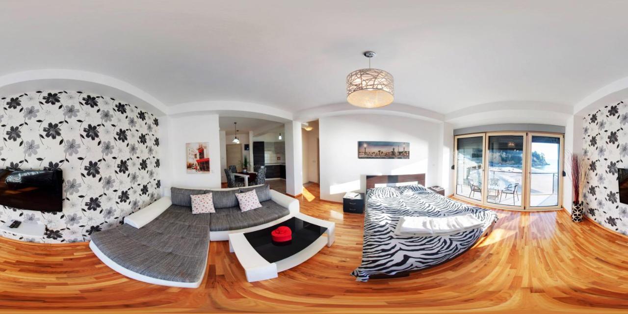 Hotel Cruiser อุลซิน ภายนอก รูปภาพ
