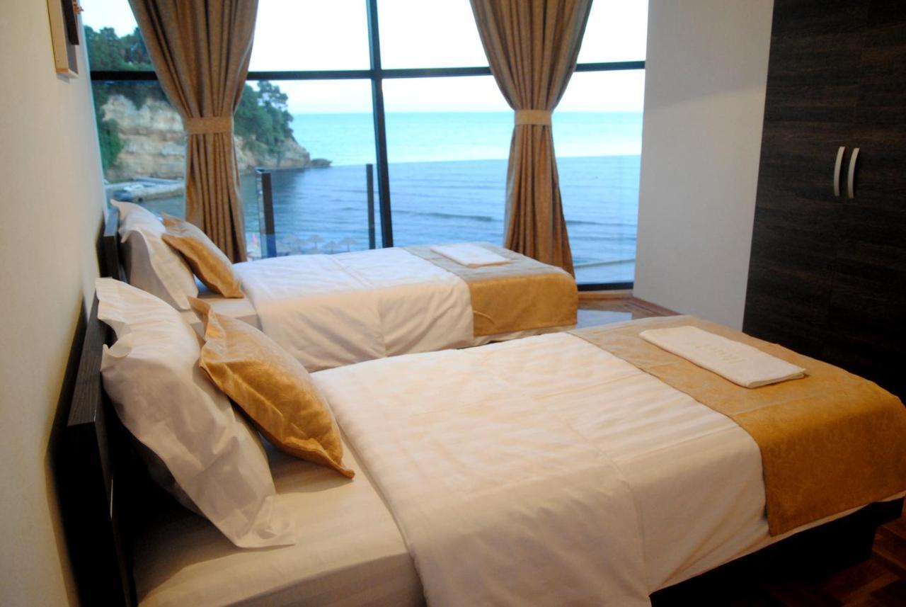 Hotel Cruiser อุลซิน ภายนอก รูปภาพ